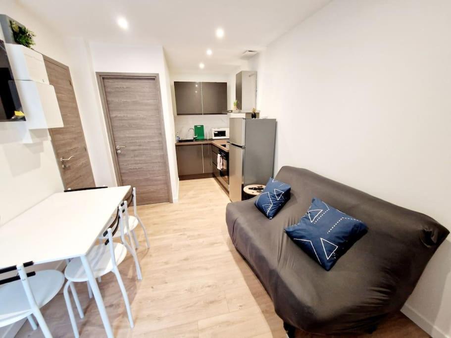 Moderne Neuf F2 Centre Apartamento